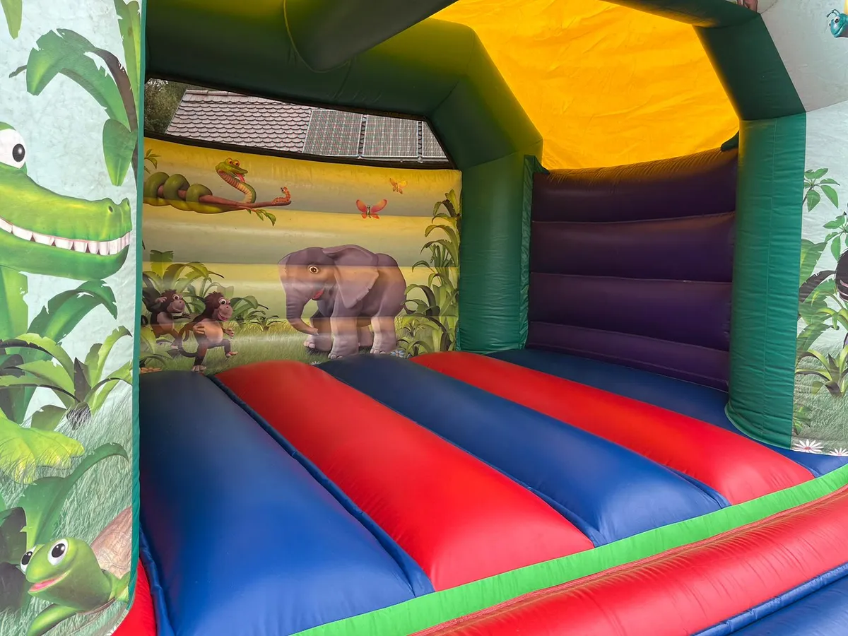 Safari Jump Galeriebild 2